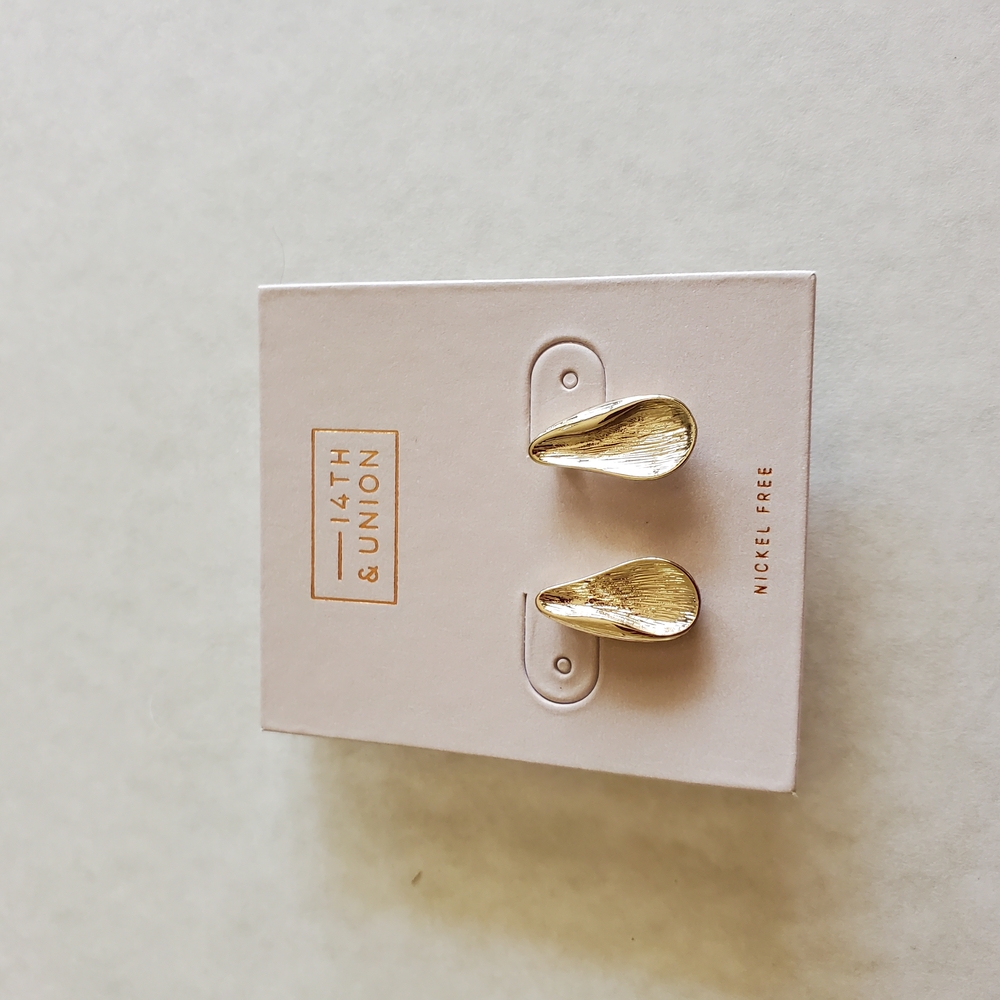 14th & Union Gold Teardrop Earrings Minimalist Design